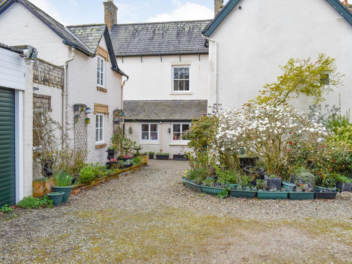 The Tower Cottage Llangollen Exterior photo